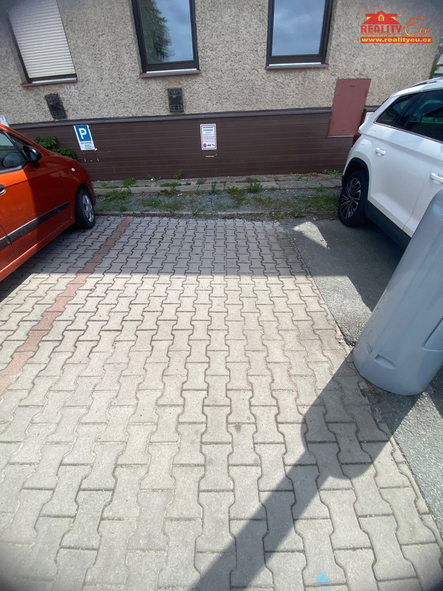 vlastní parkování