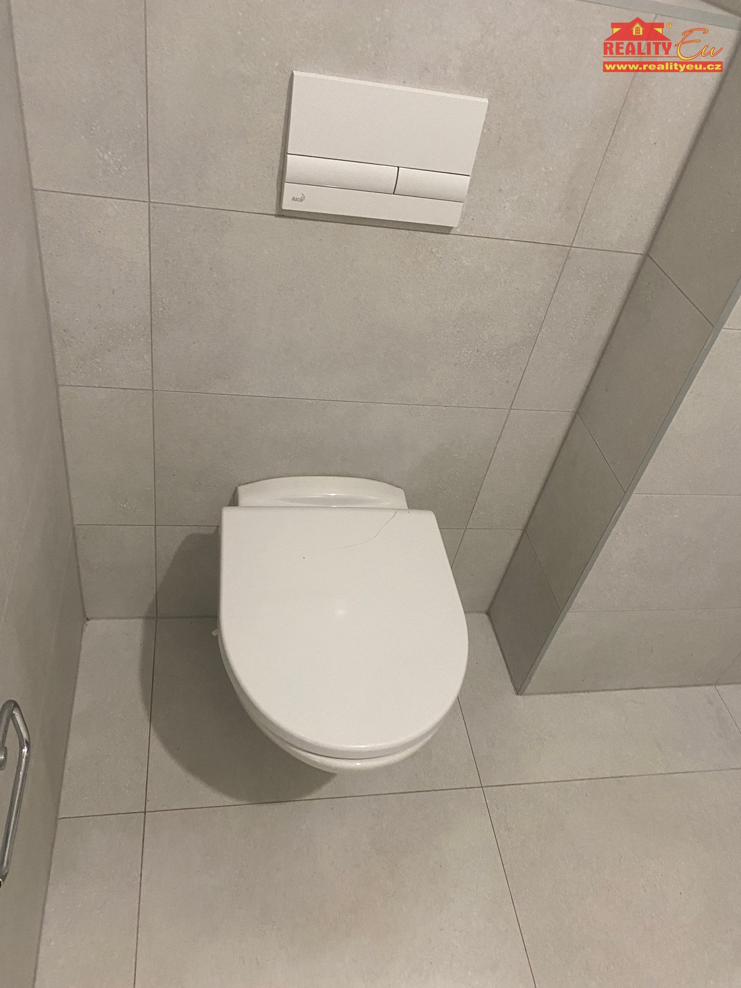 WC - detail