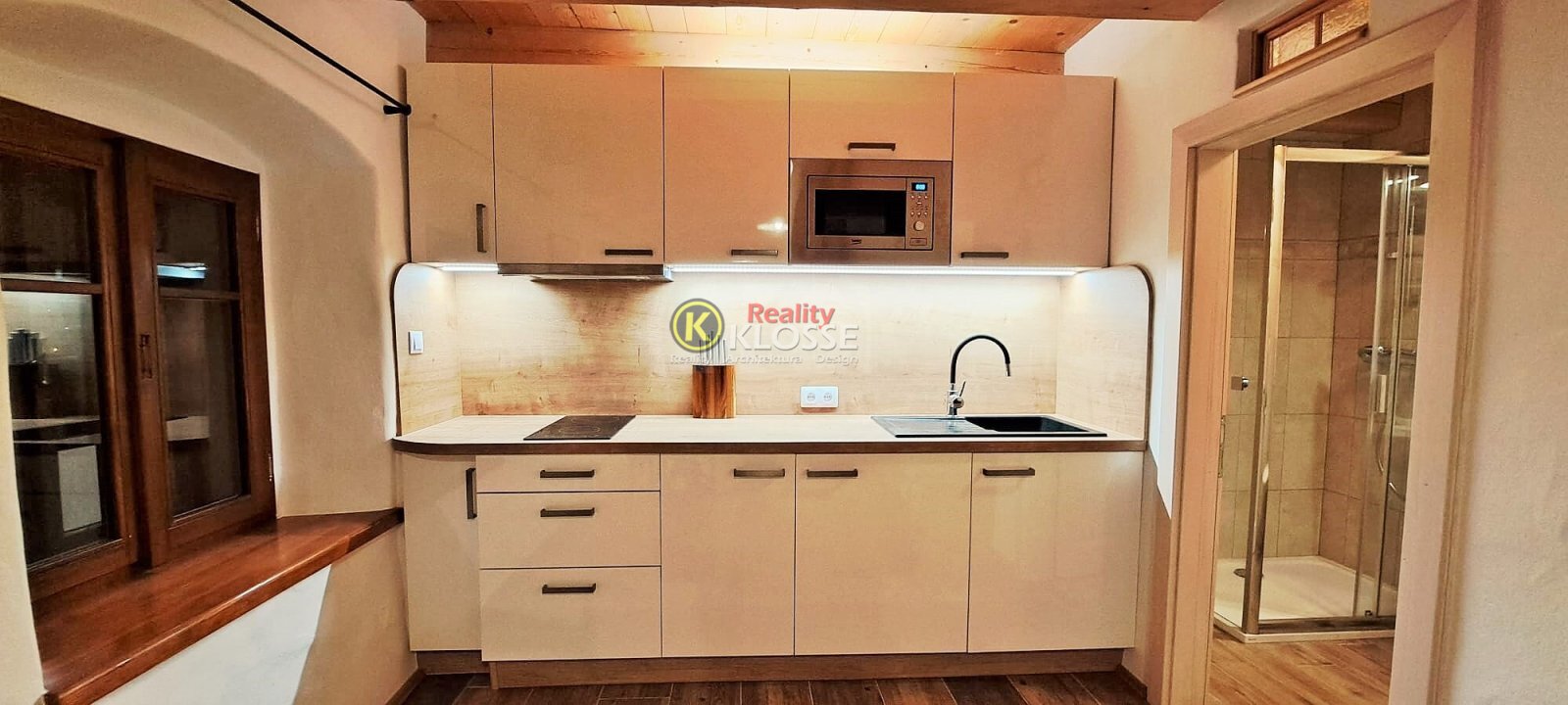 18a1c659-7e1d-4626-8f57-82cf217513e9 (2).jpg