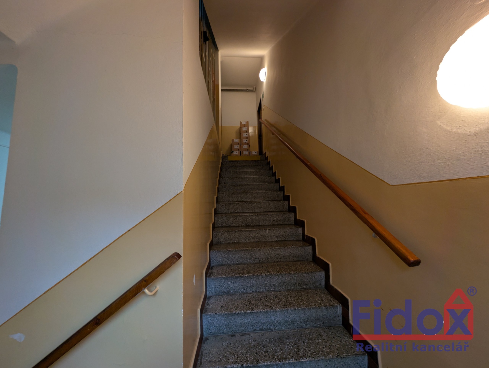 2 podlaží schodiště 2