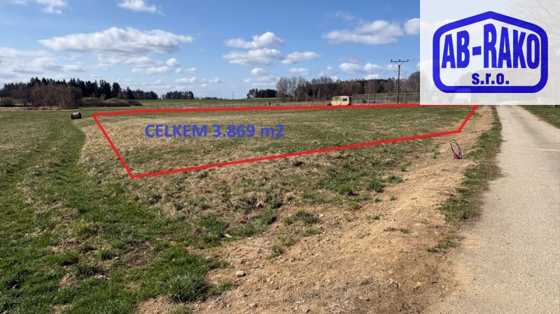 V Děbolíně u JH chce stavět každý, tak tady je i p