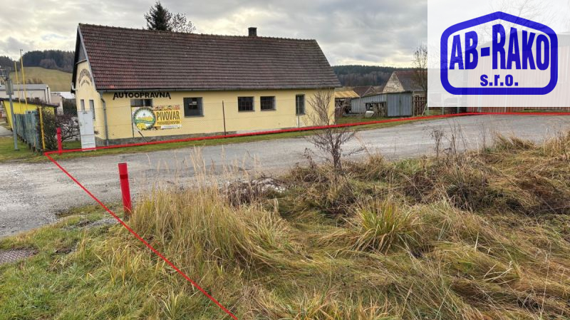 Větší zastavitelný pozemek s inž. sítěmi v Číměři