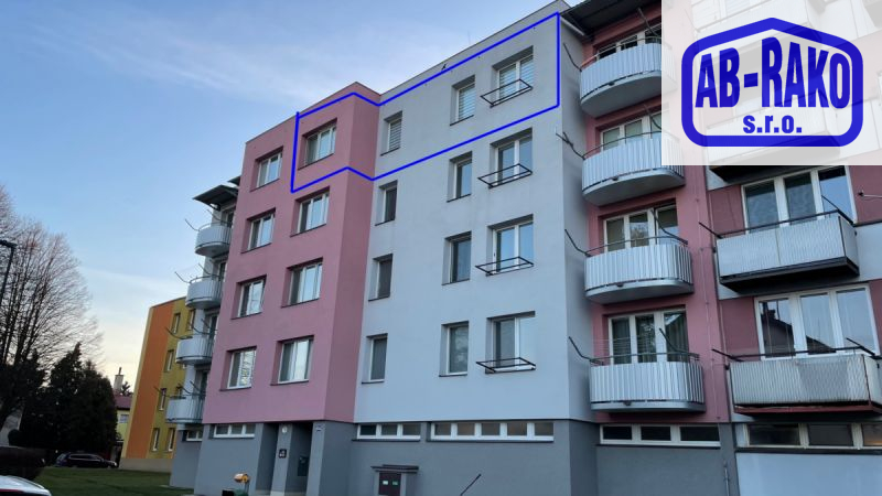 Světlý byt 3+1 na klidném sídlišti N. Bystřice