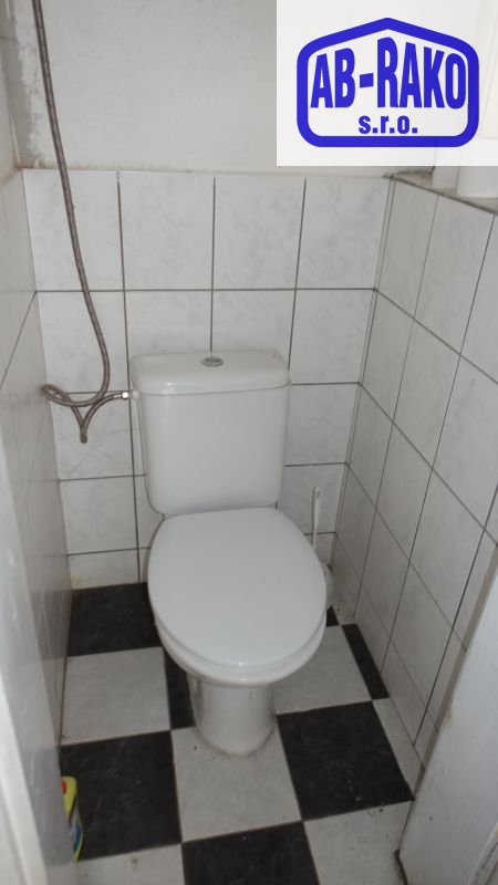Menší RD se zastavitelnou zahradou Zbuzany v J. Hr