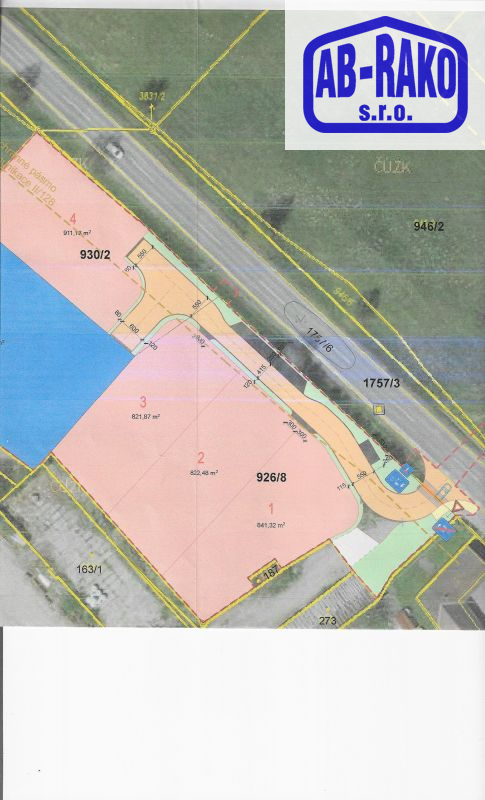 Větší zastavitelný pozemek s inž. sítěmi v Číměři