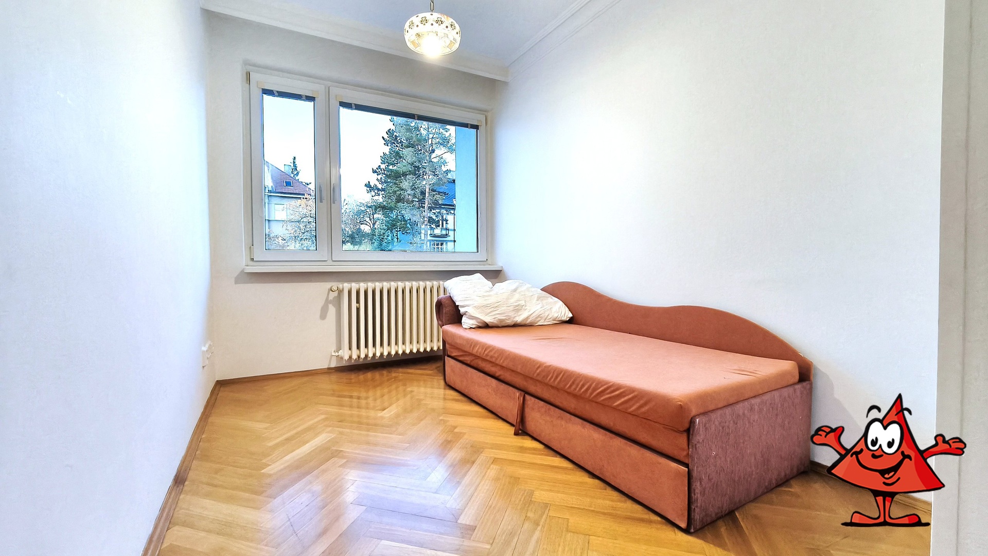 Pronájem bytu 5+1 v ulici Přádova, Praha 8 - nejme