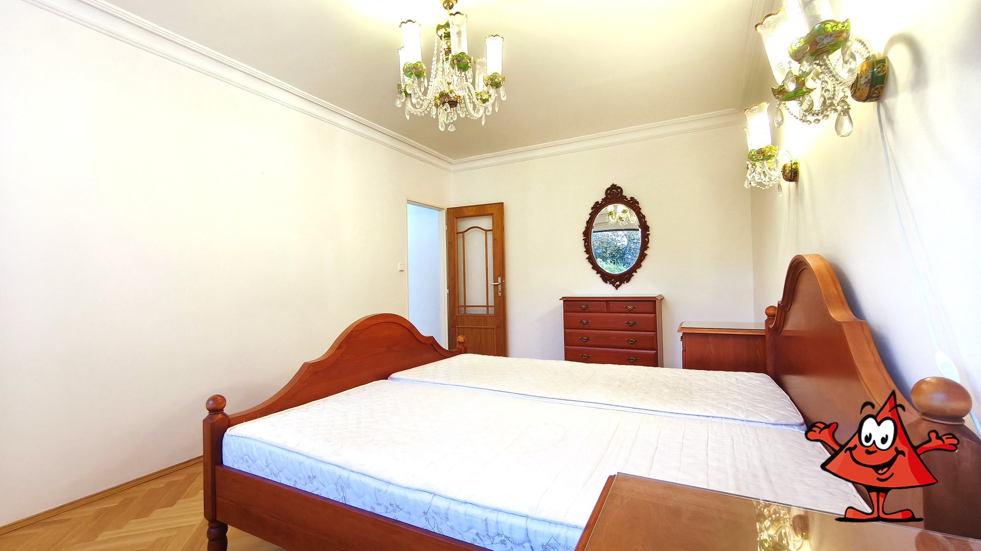 Pronájem bytu 5+1 v ulici Přádova, Praha 8 - ložni