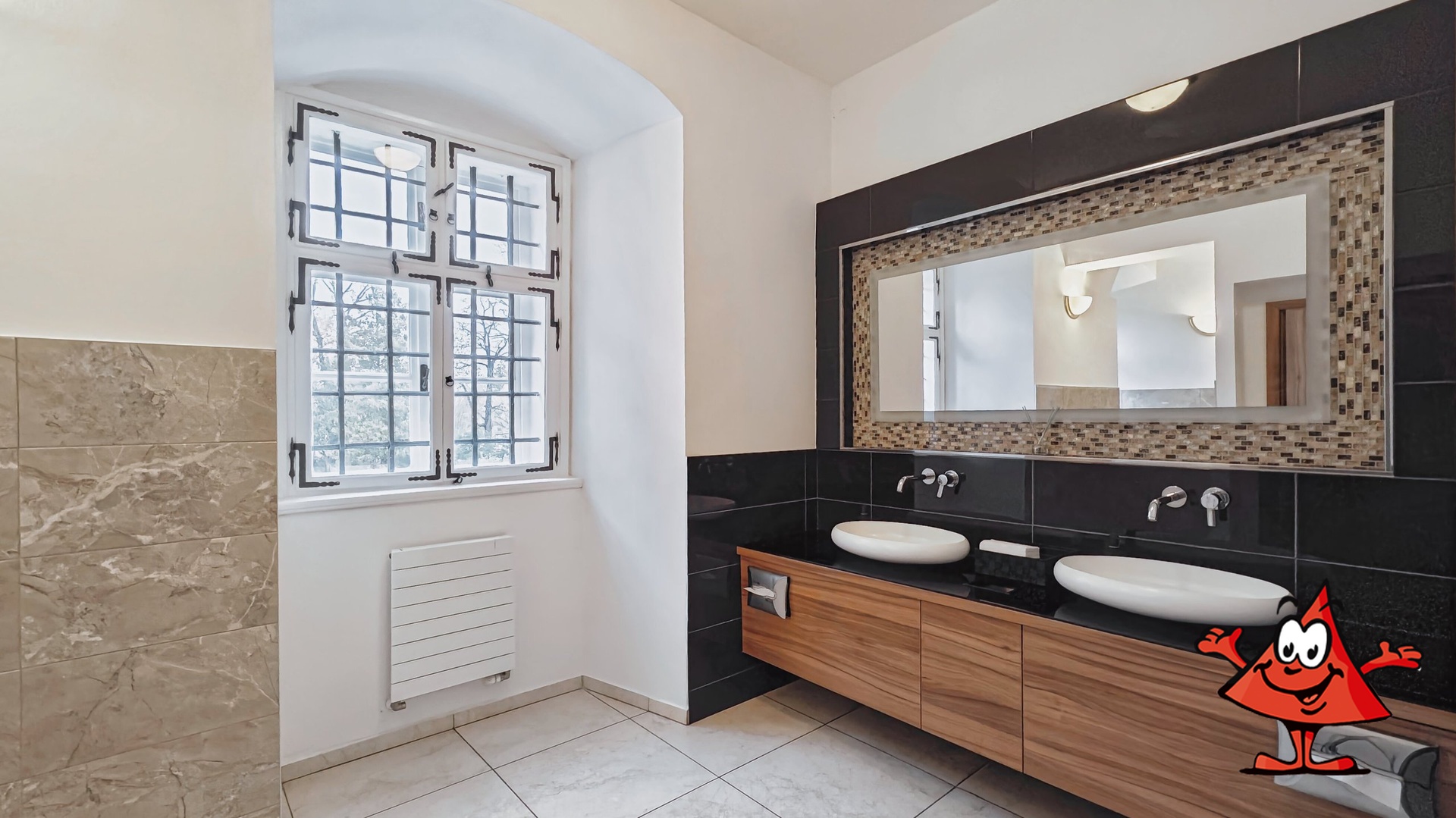 Pronájem zámecké restaurace zámku Dobříš - toalety