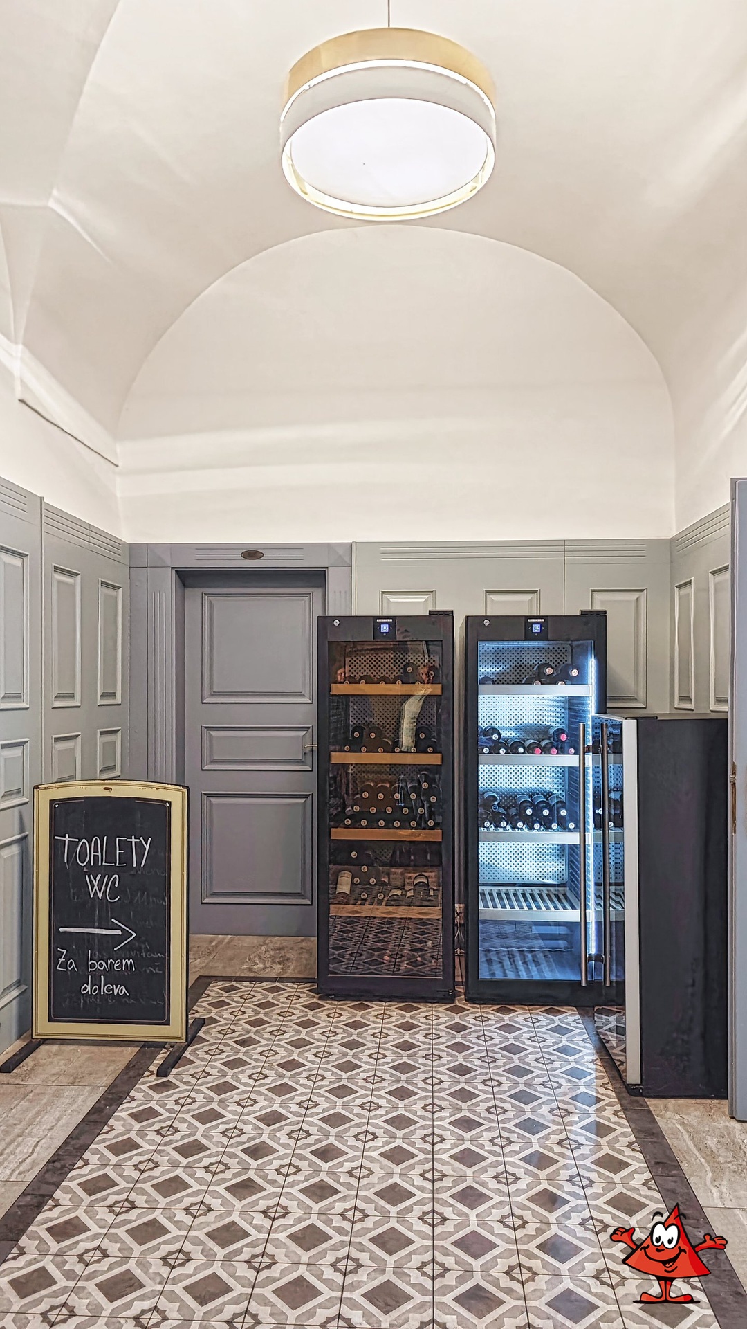 Pronájem zámecké restaurace zámku Dobříš - vstup