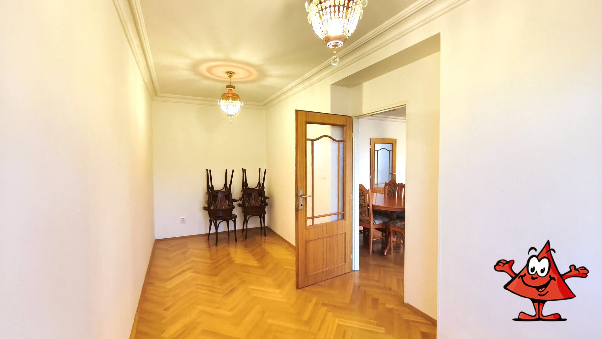 Pronájem bytu 5+1 v ulici Přádova, Praha 8 - praco