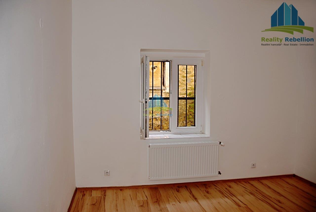 1+1 Úzká 10 Cheb (21).jpg