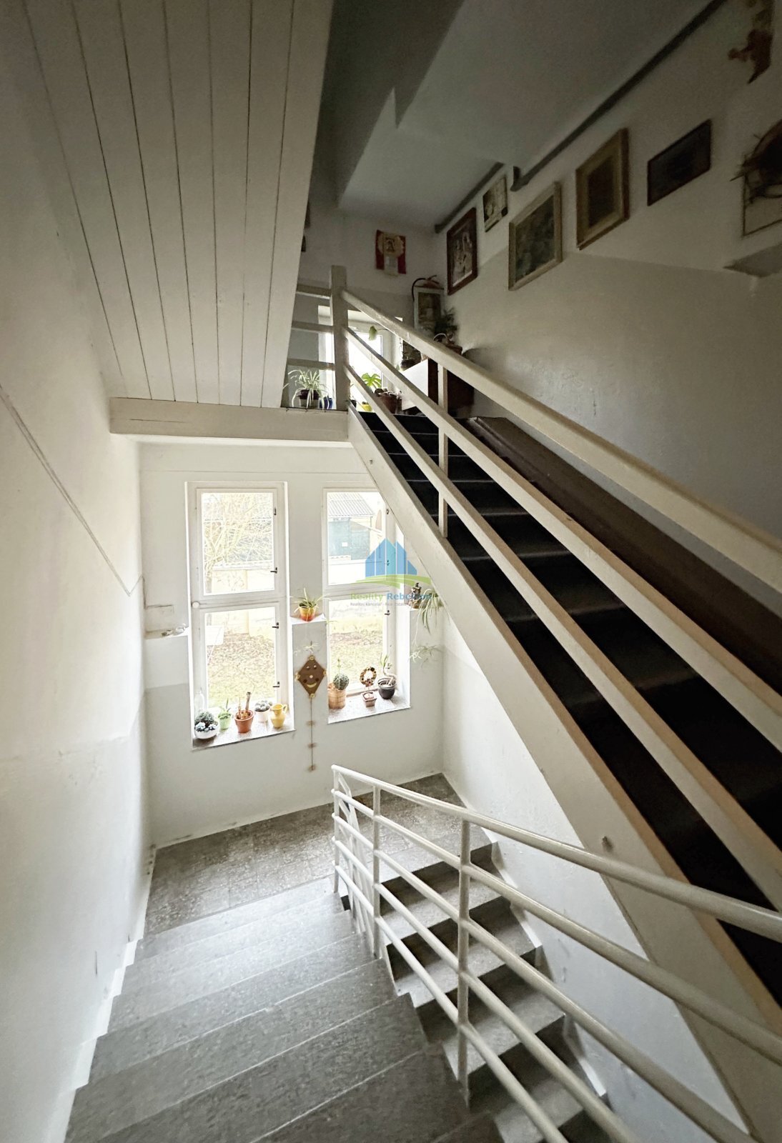 BYT 3+1+B F.L (14).JPG