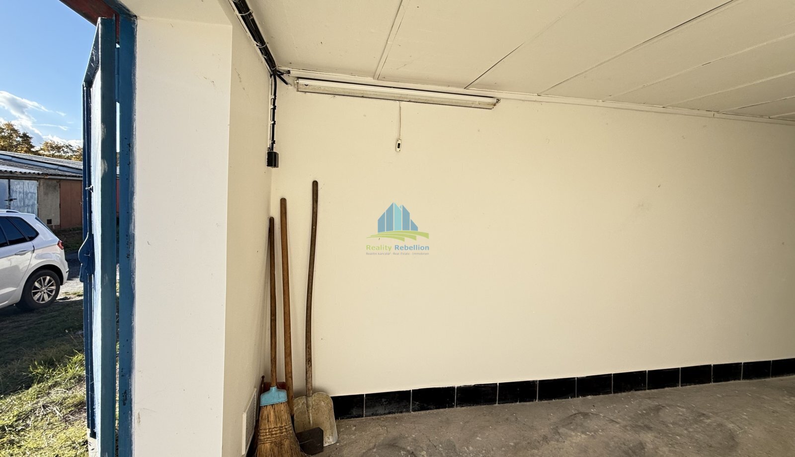 garáž Cheb (26).JPG