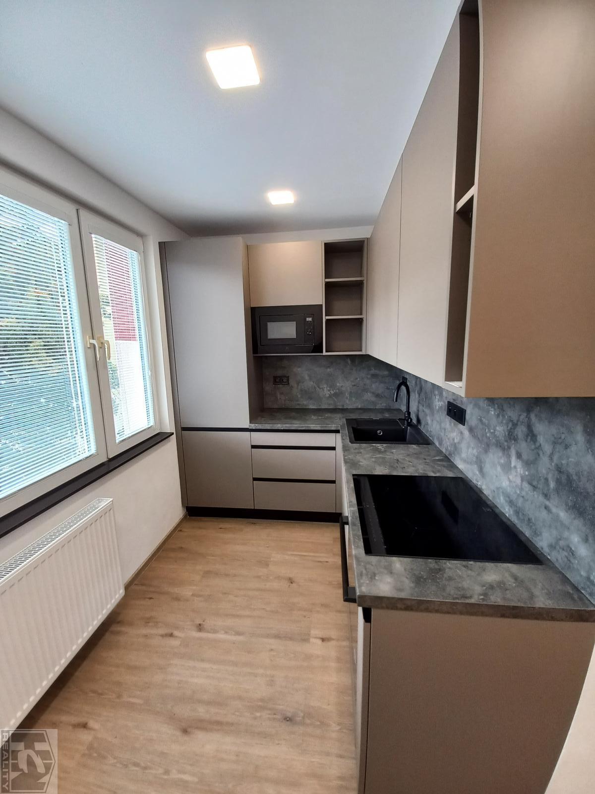Pronájem bytu 1+1 Jablonec nad Nisou 12 500 Kč za měsíc, foto 9