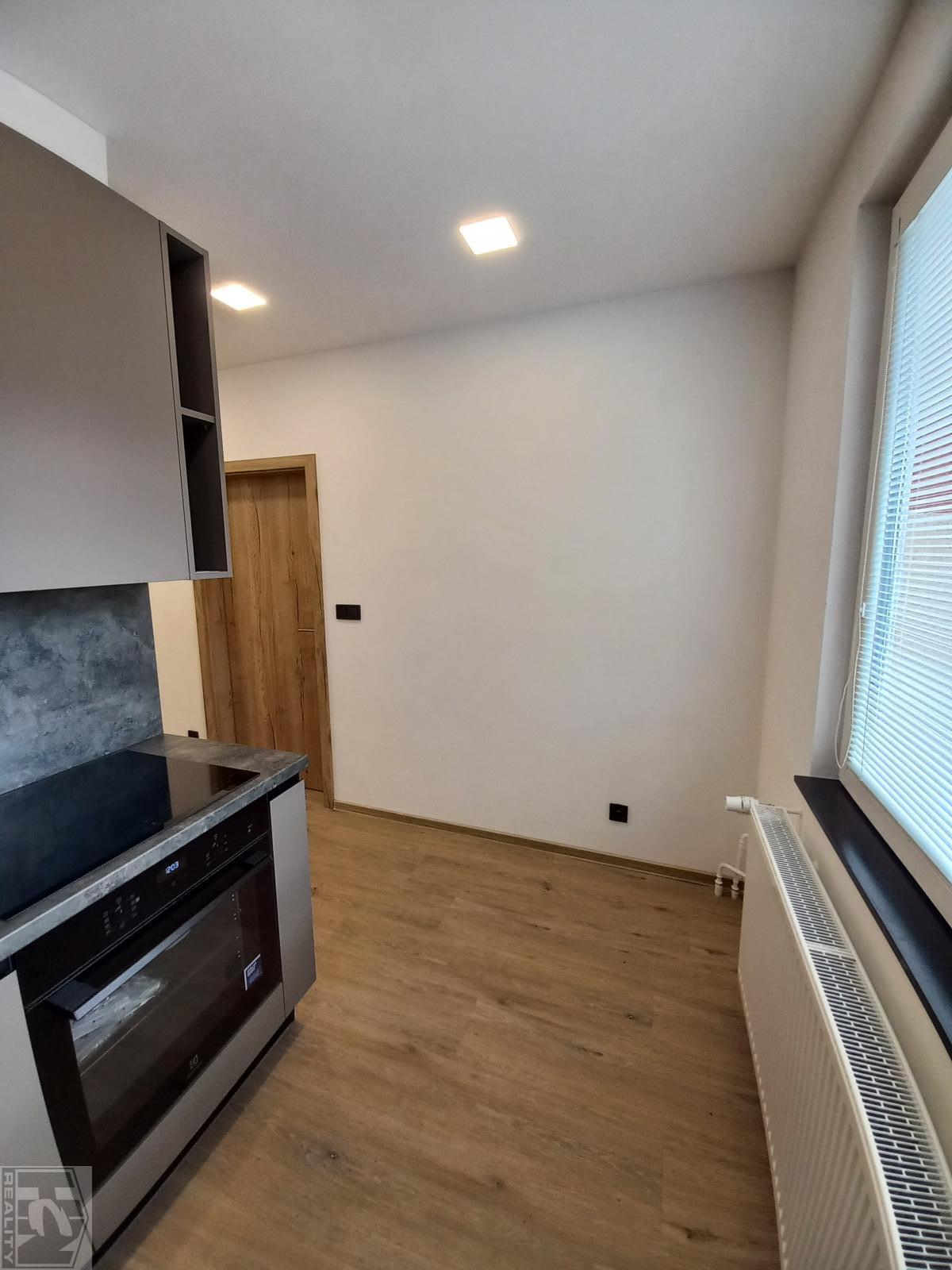 Pronájem bytu 1+1 Jablonec nad Nisou 12 500 Kč za měsíc, foto 13
