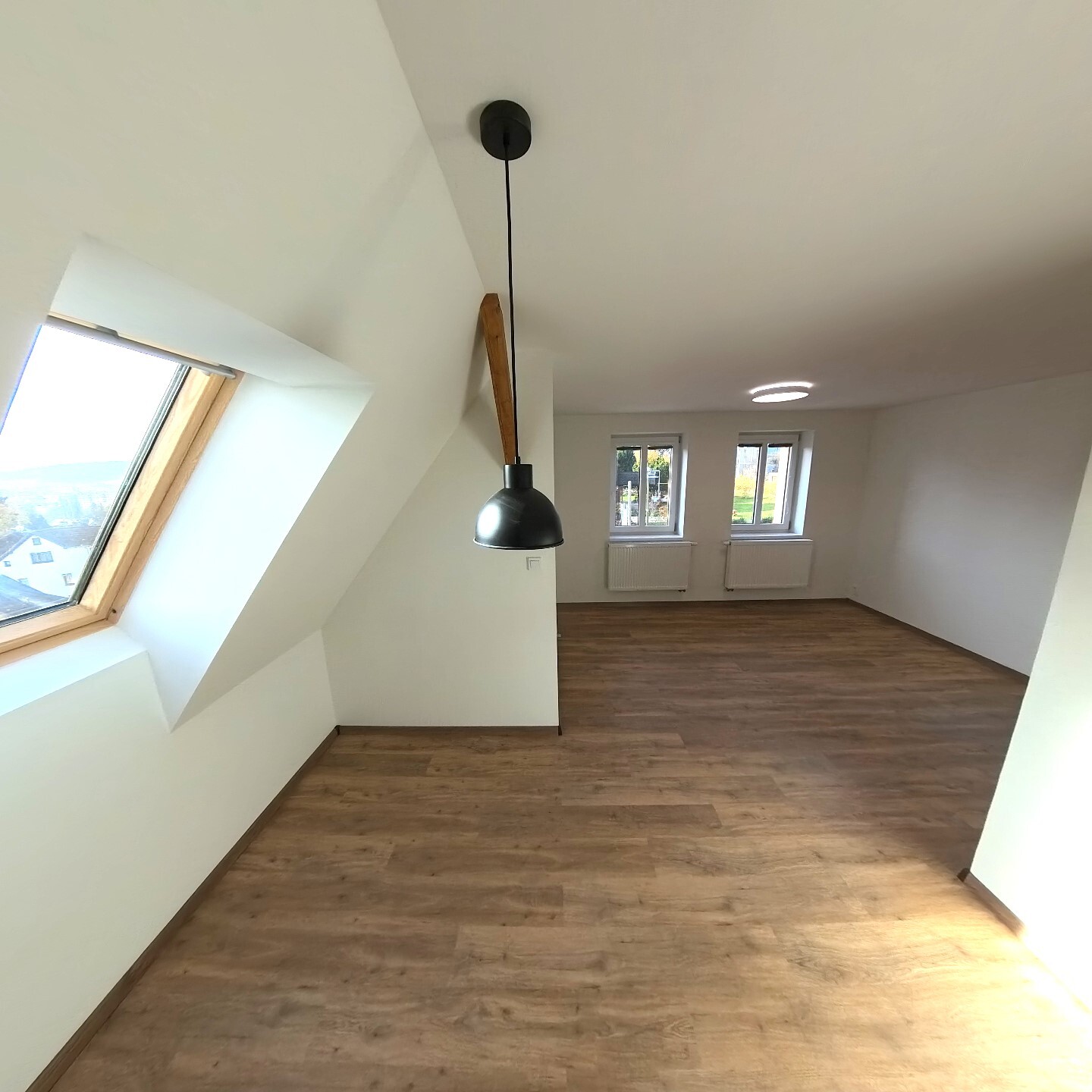 IMG_20251105_113904_00_599_2025-11-07_08-32-29_scr