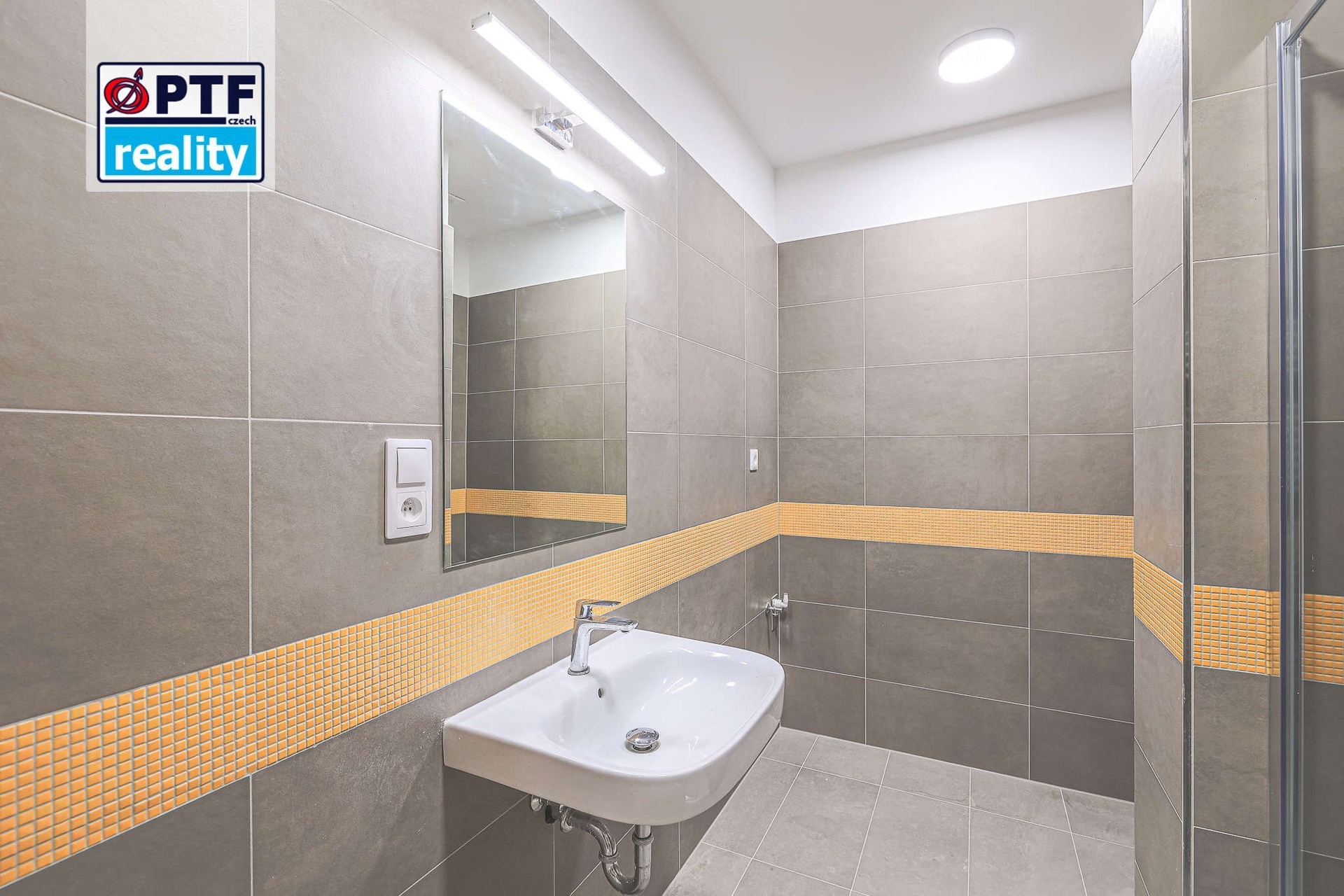 Pronájem luxusního 1+kk v centru města 59 m2 David Choc realitní agent ve vašich službách PTF realit