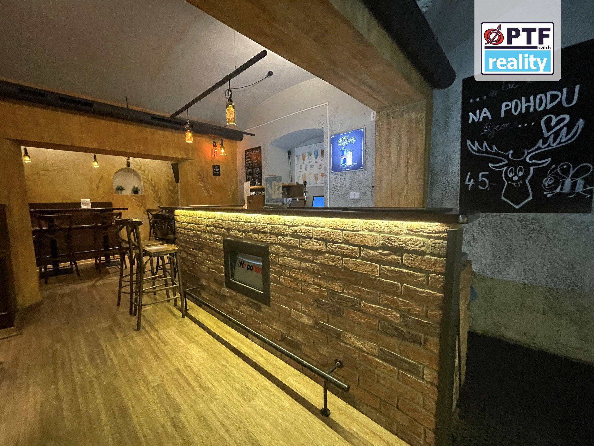 David Choc realitní agent ve Vašich službách PTF reality realitka expert Plzeň Praha IMG_1321