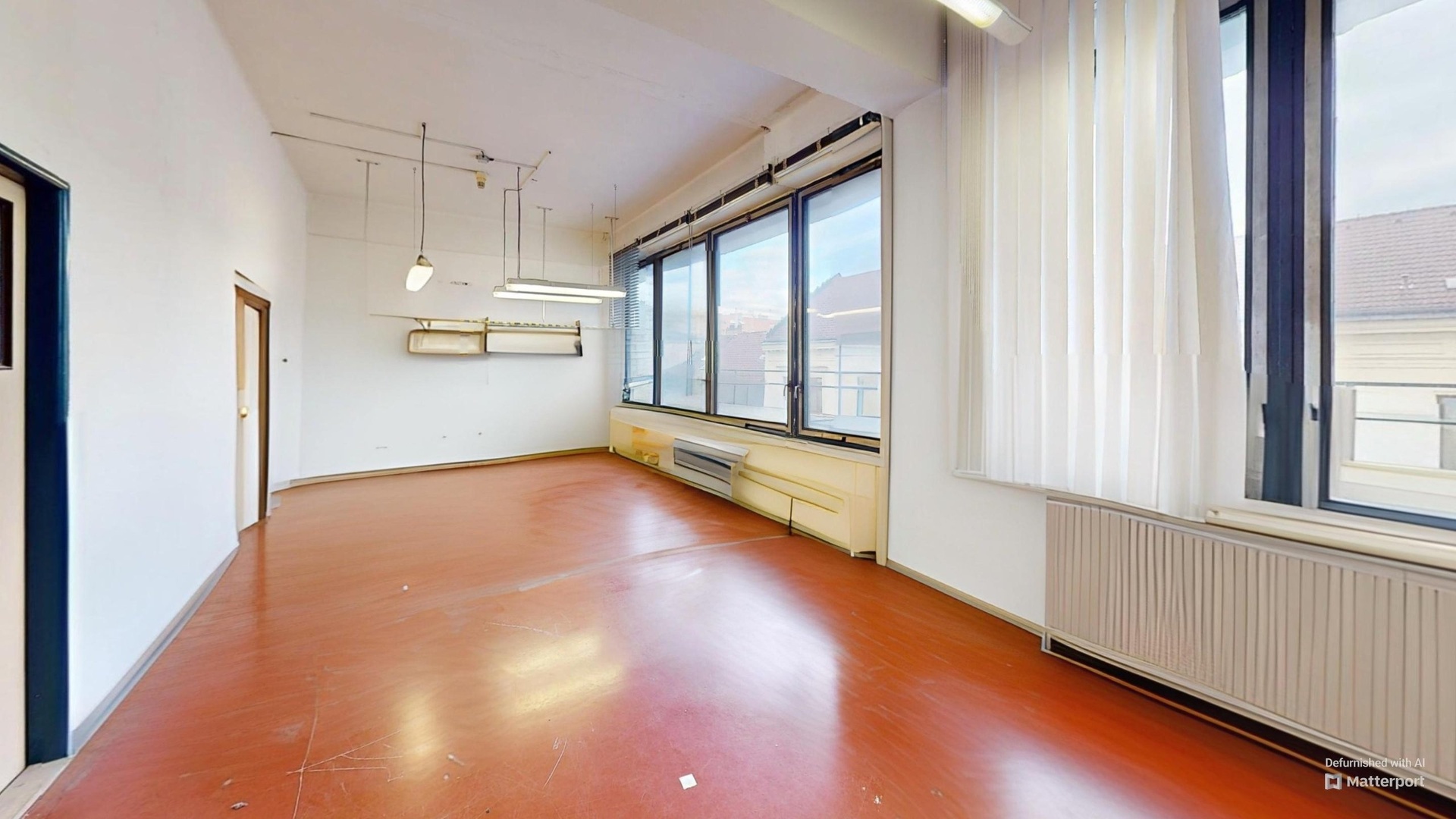 22-Radobycicka-4-3-Patro-Photo-1-Defurnished