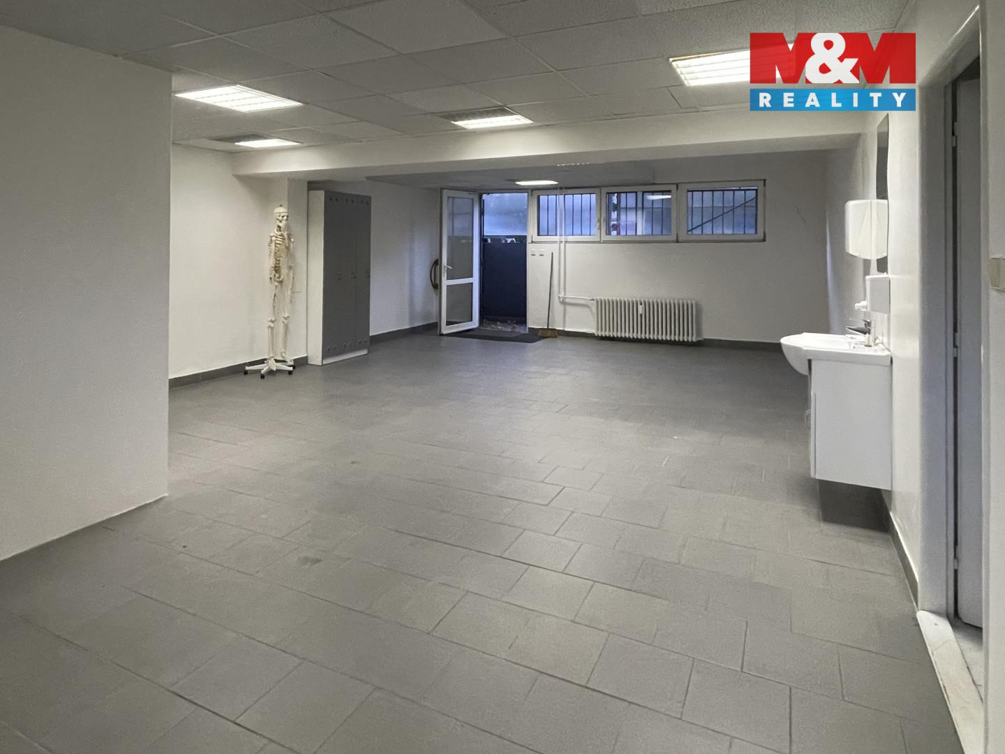 Pronájem obchodu Pardubice 14 500 Kč za měsíc, foto 5