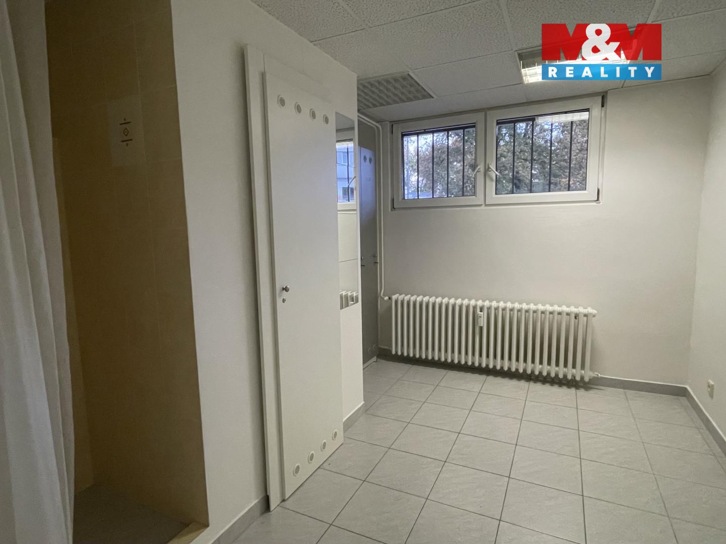 Pronájem obchodu Pardubice 14 500 Kč za měsíc, foto 6
