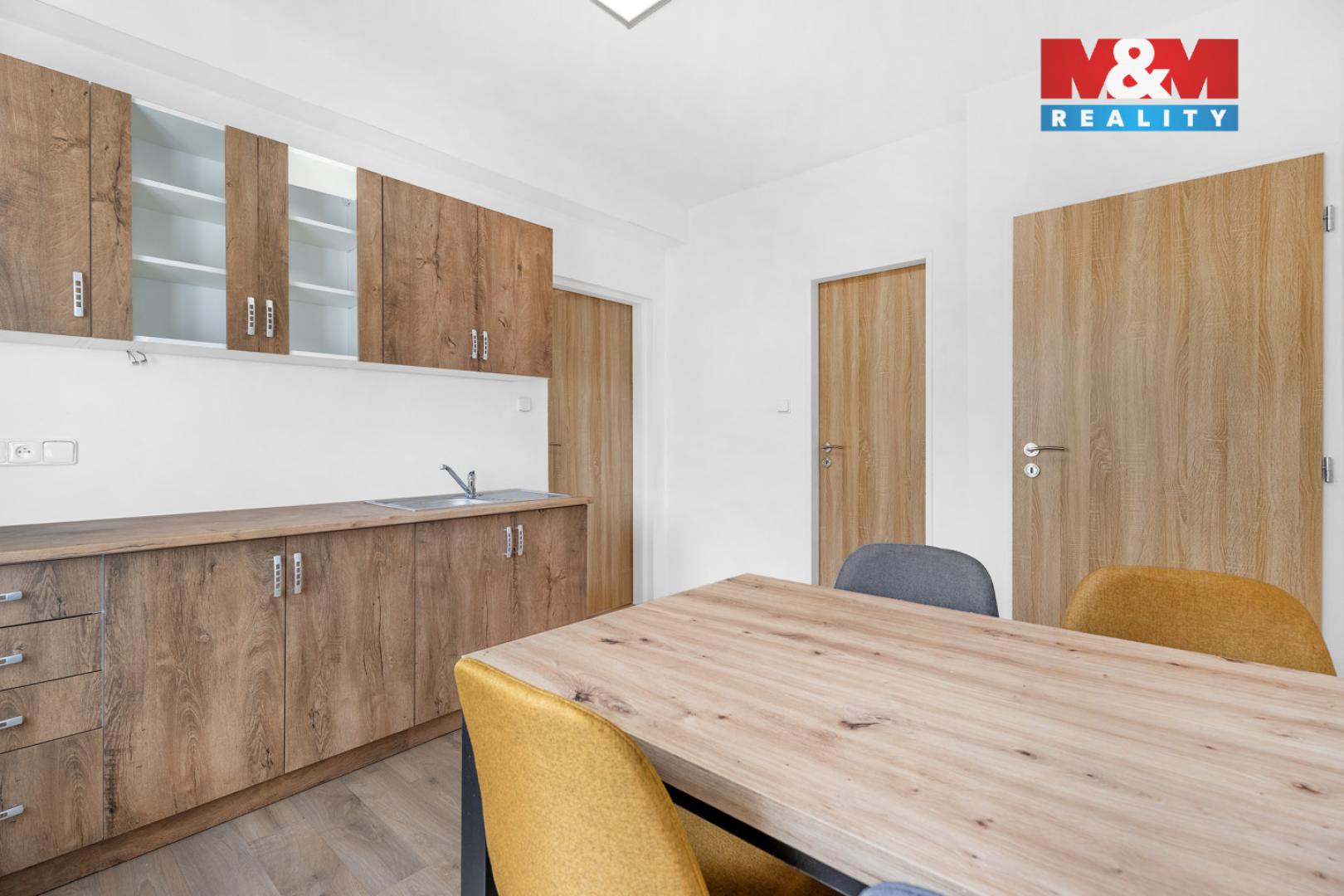 Pronájem bytu 1+kk a garsoniéry Plazy 15 000 Kč za měsíc, foto 9