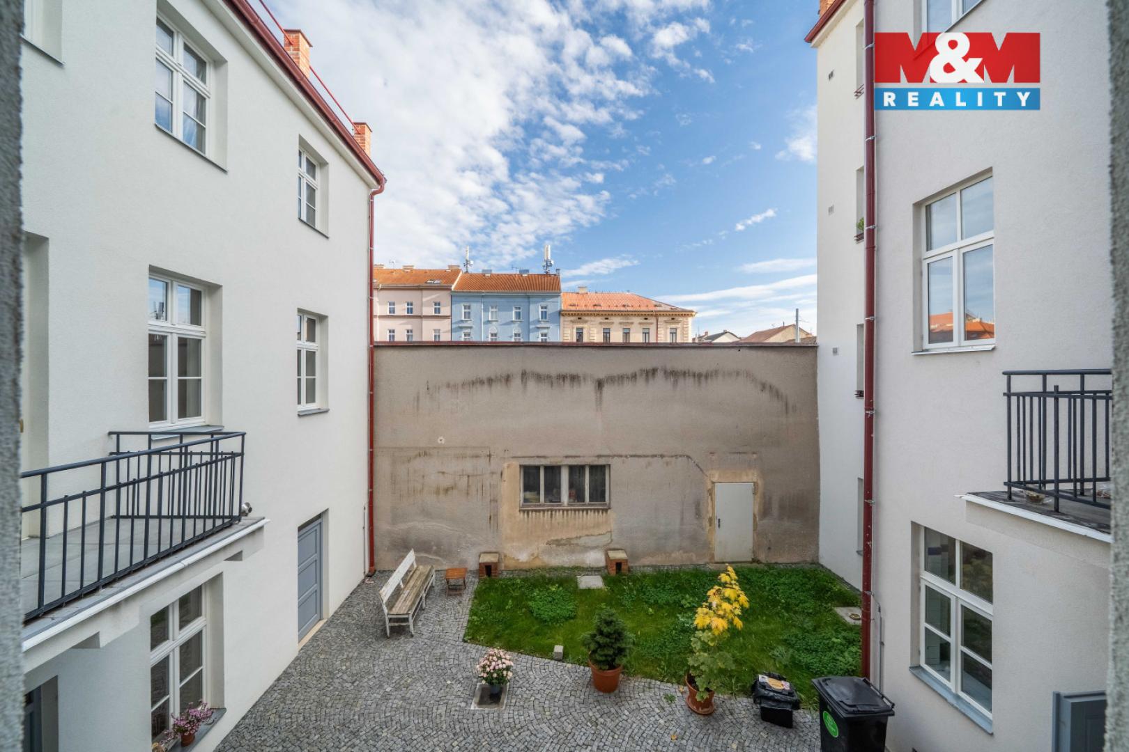Pronájem bytu 1+kk a garsoniéry Plzeň 10 000 Kč za měsíc, foto 4