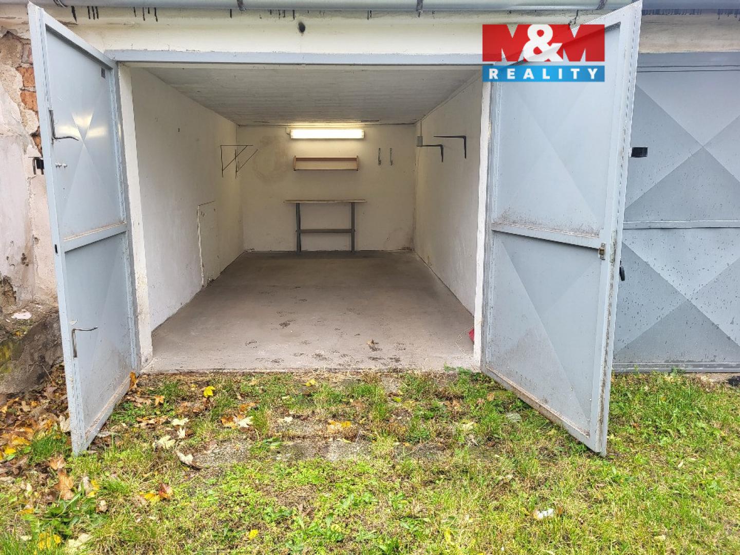 Pronájem garáže Chrudim 3 000 Kč za měsíc, foto 1
