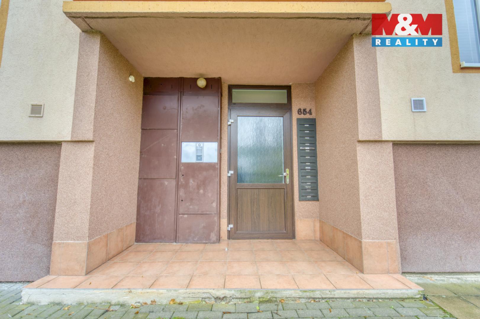 Pronájem bytu 2+1 Planá 12 000 Kč za měsíc, foto 13