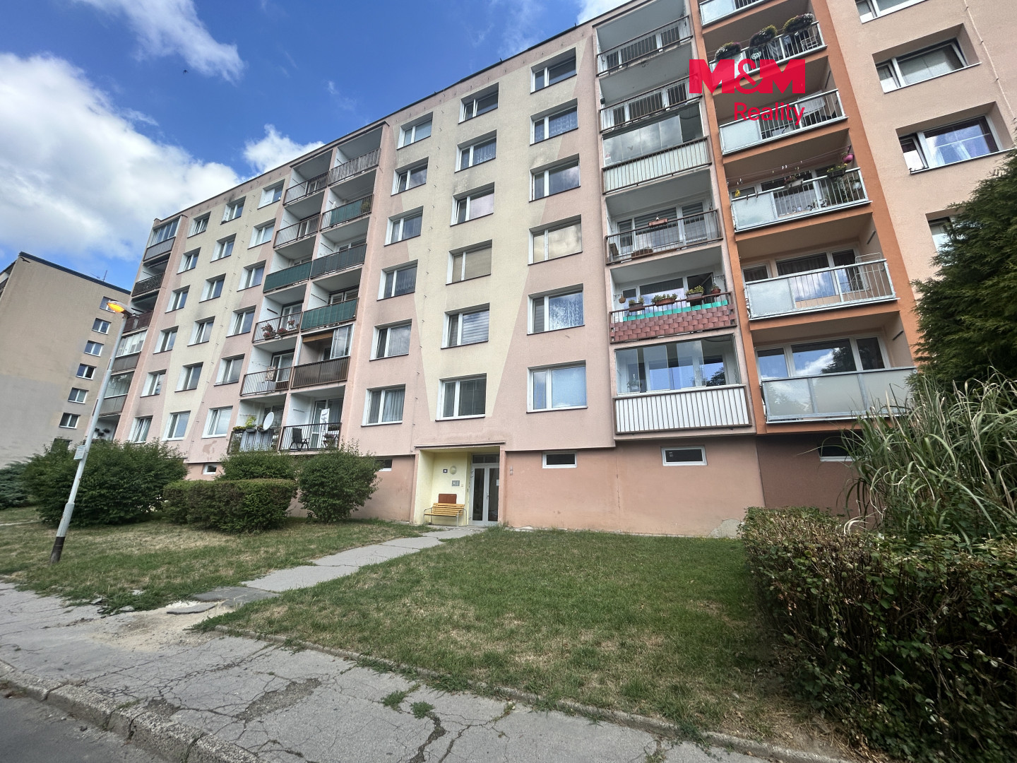 Pronájem bytu 1+1 35 m²