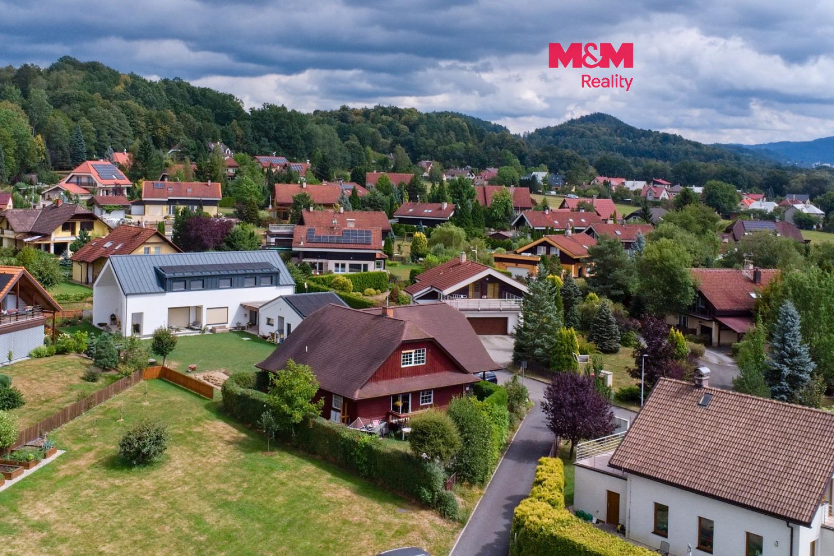 House, 280 m², land 446 m²