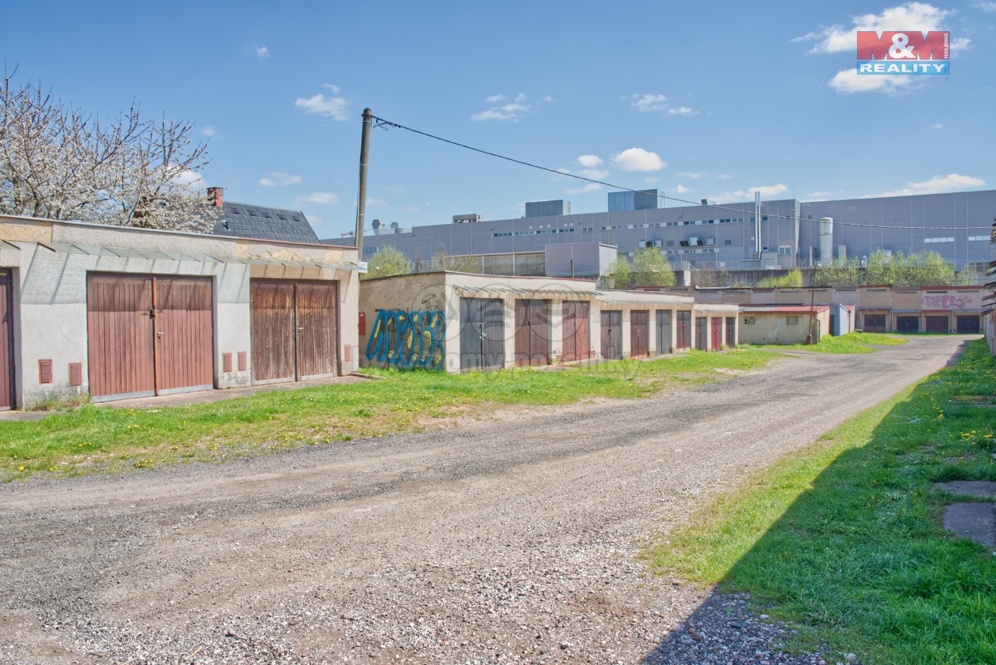 Prodej garáže, 18 m² Trutnov, Horní Předměstí, obrázek 1