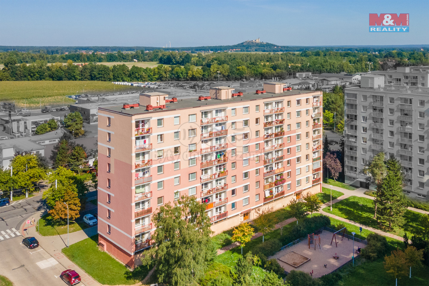 Pronájem bytu 3+1, 71 m² Pardubice, Studánka, Jana Zajíce, obrázek 1