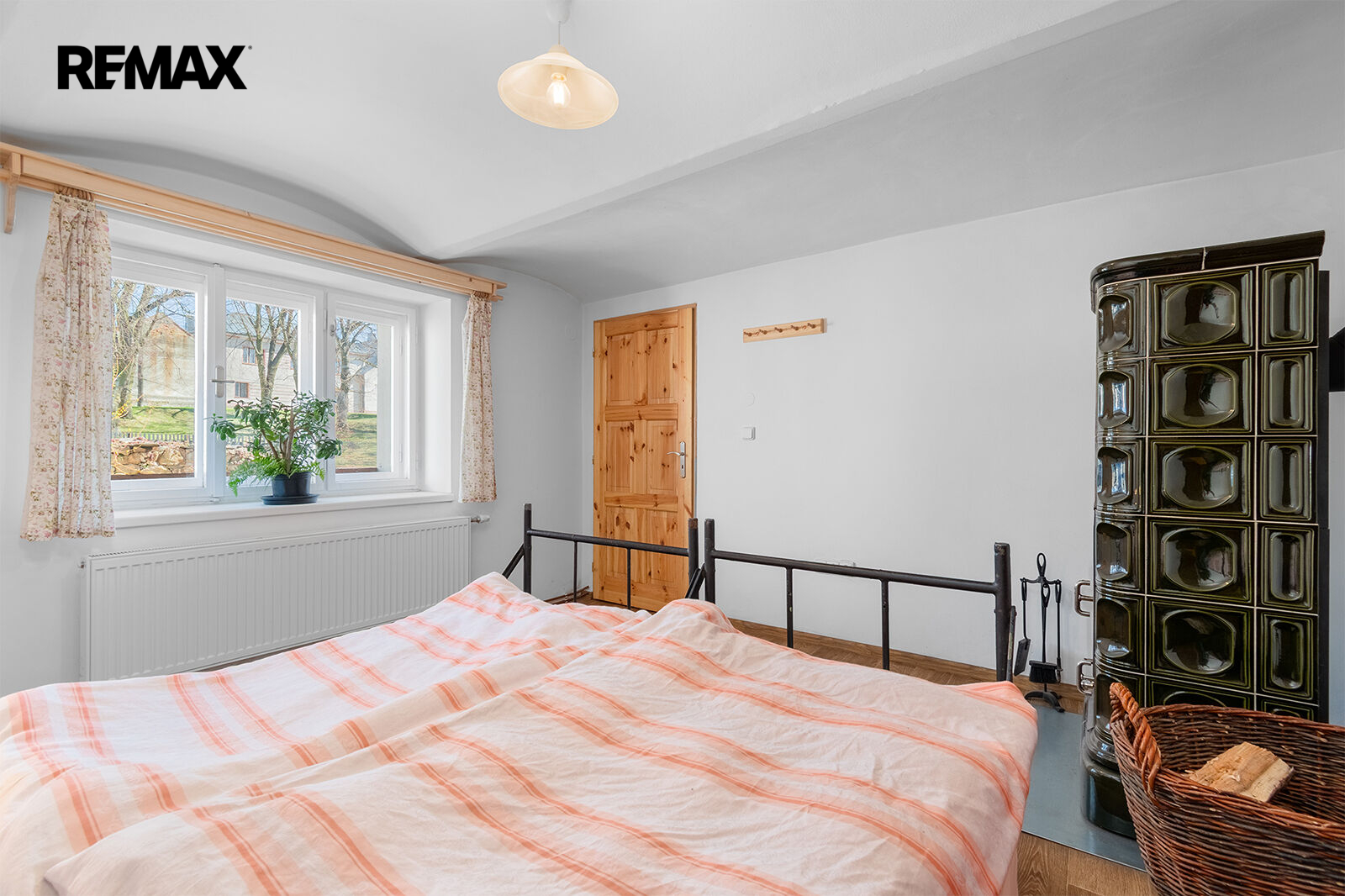 Ložnice v přízemí