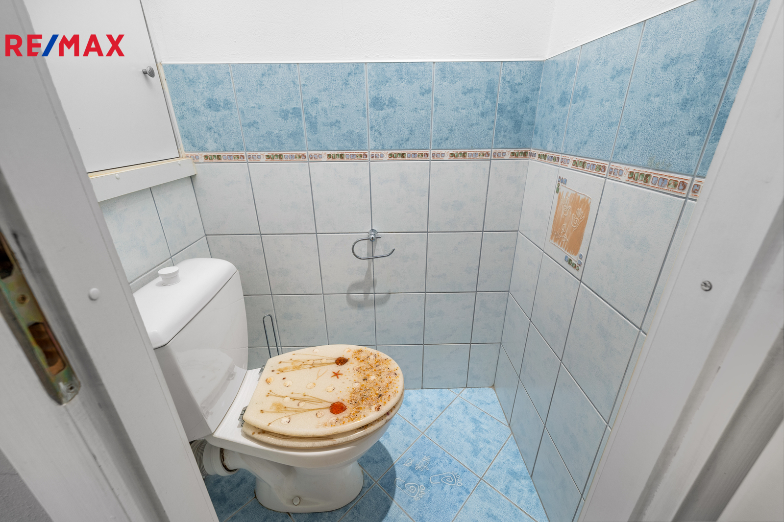 samostatné wc