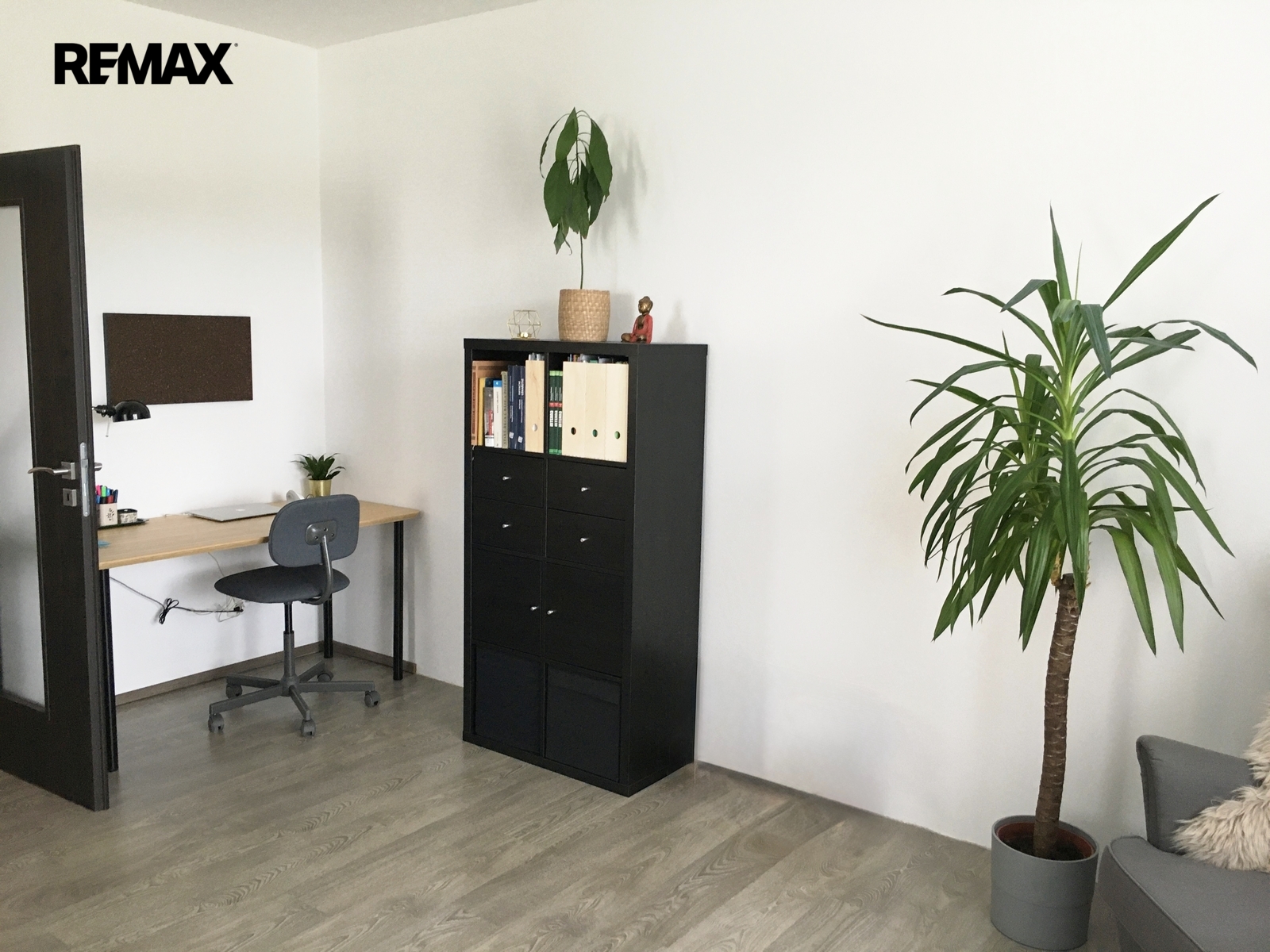 obývací pokoj s kuchyní