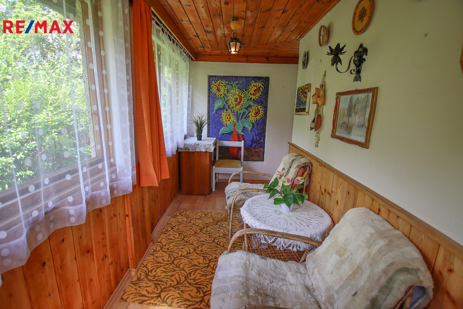 veranda