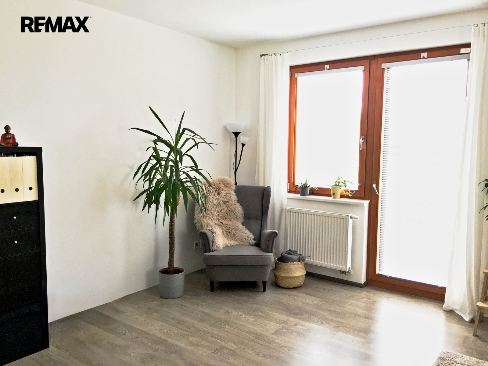 obývací pokoj s kuchyní