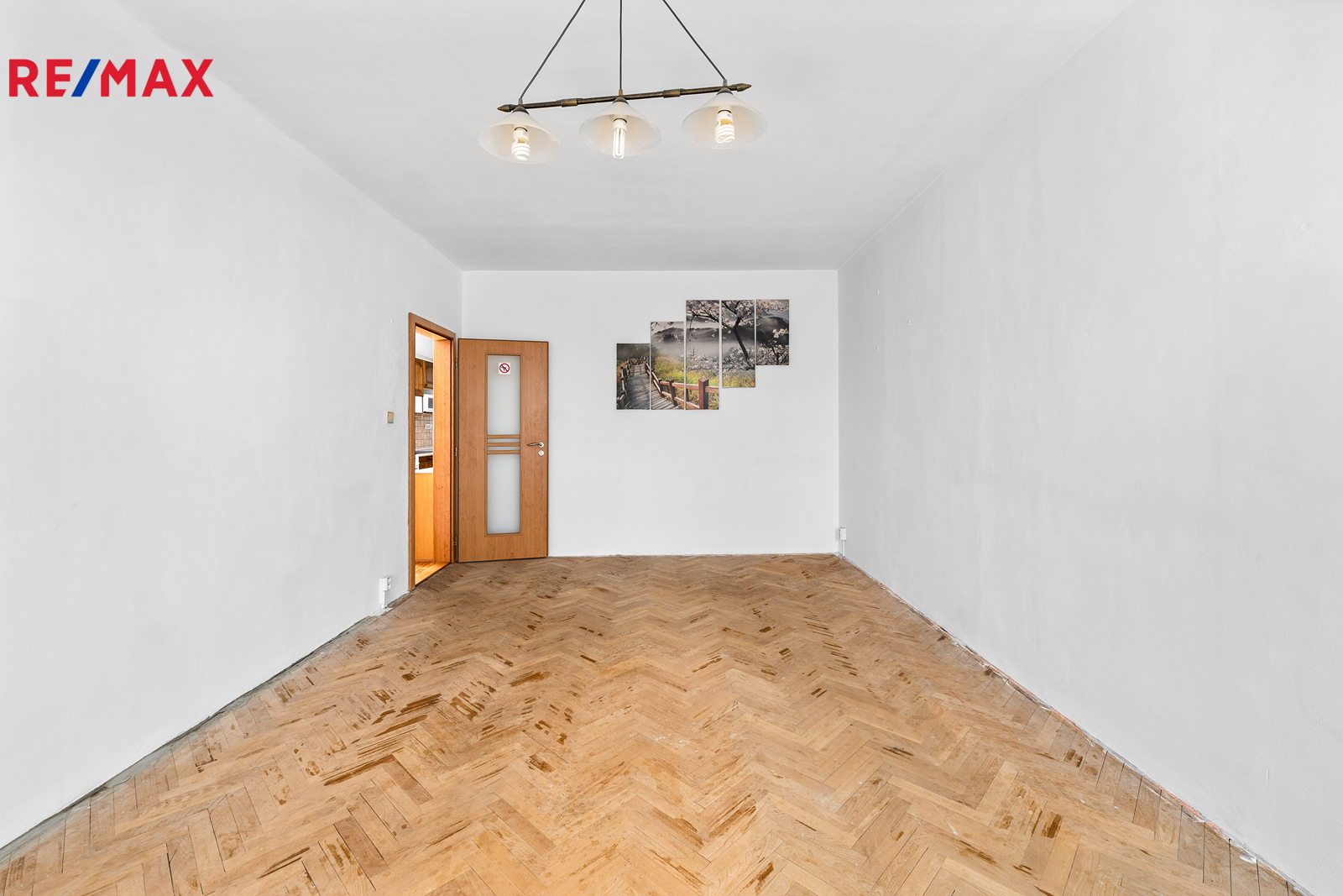 pokoj s balkonem