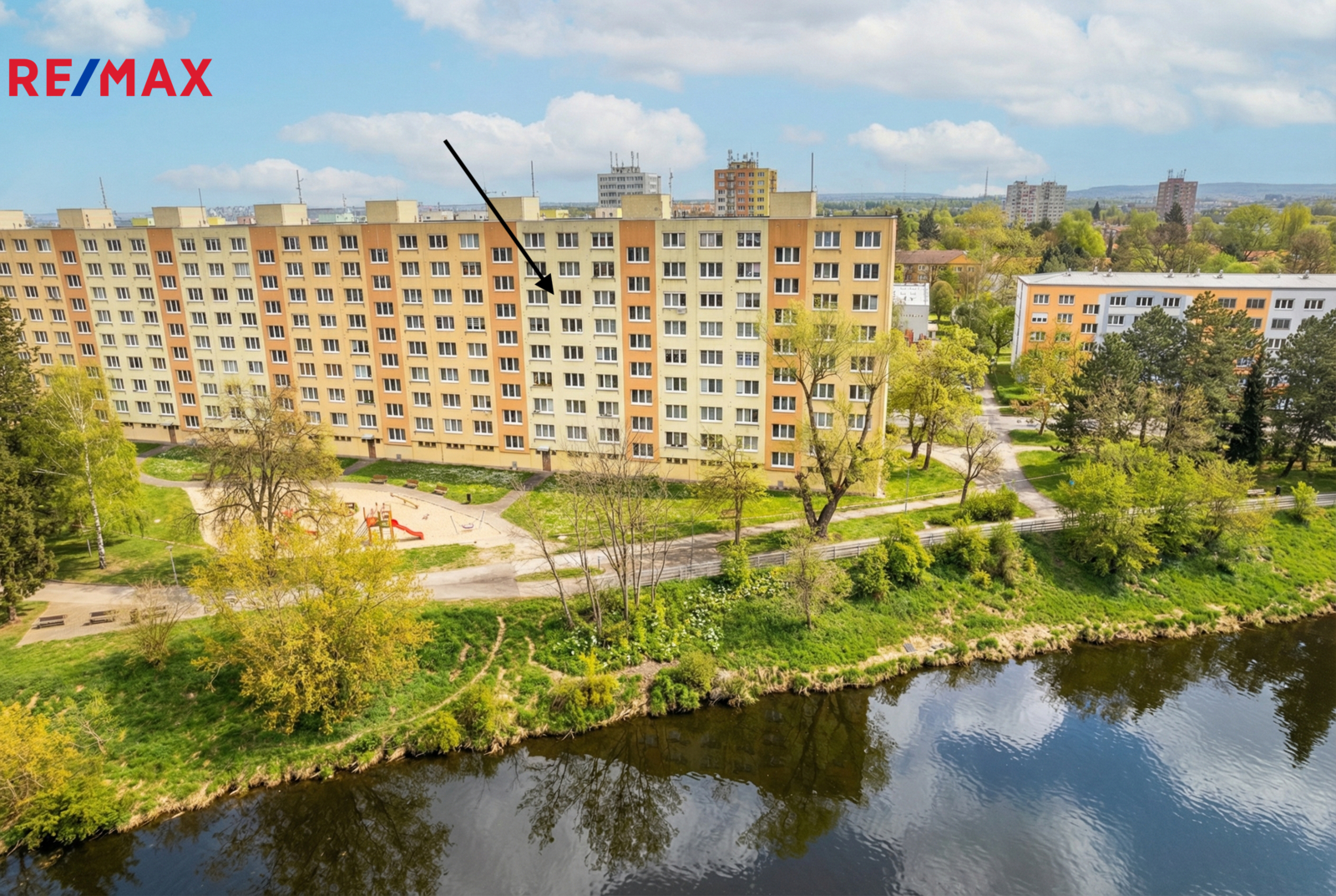 Letecký pohled na umístění bytu