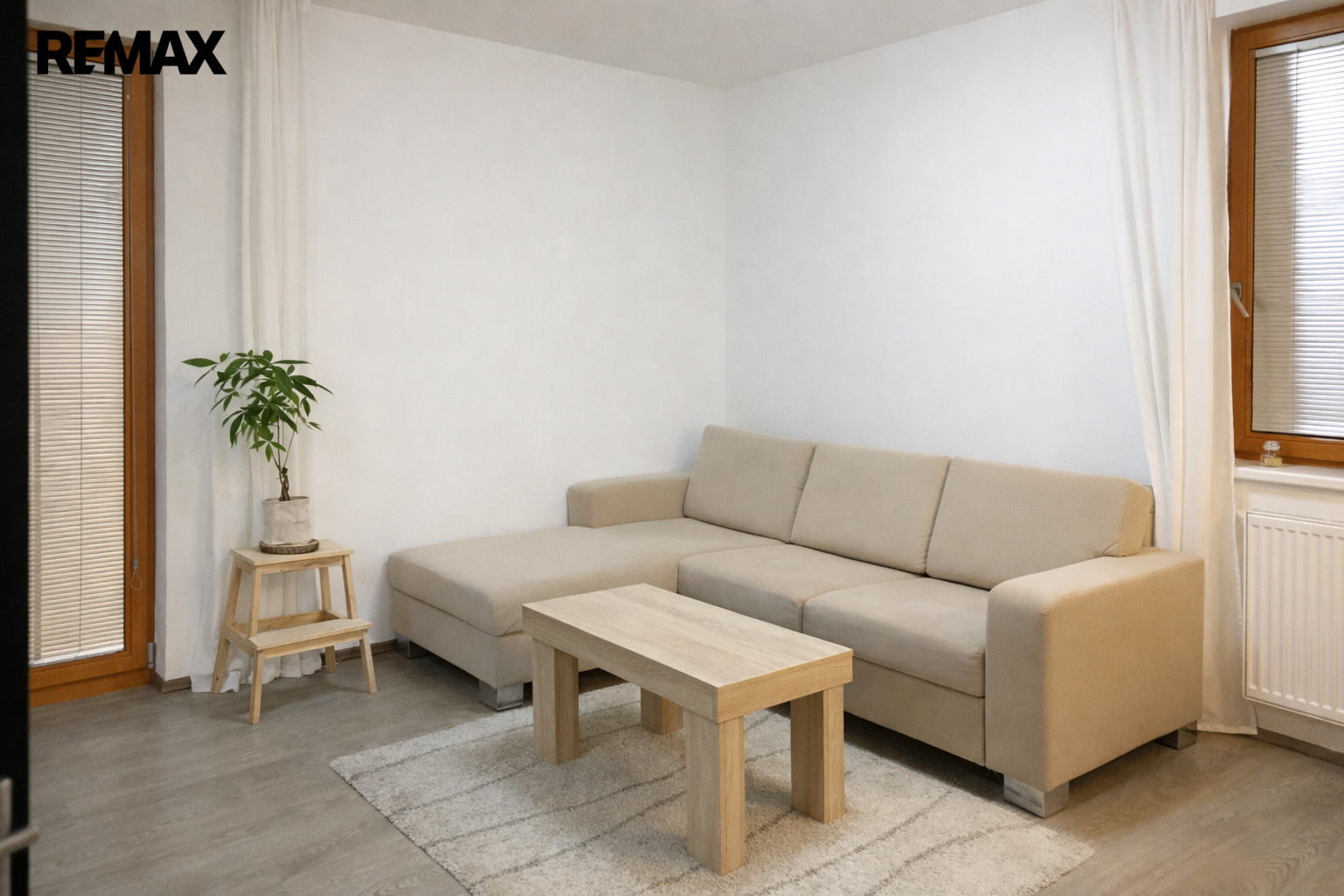 obývací pokoj s kuchyní