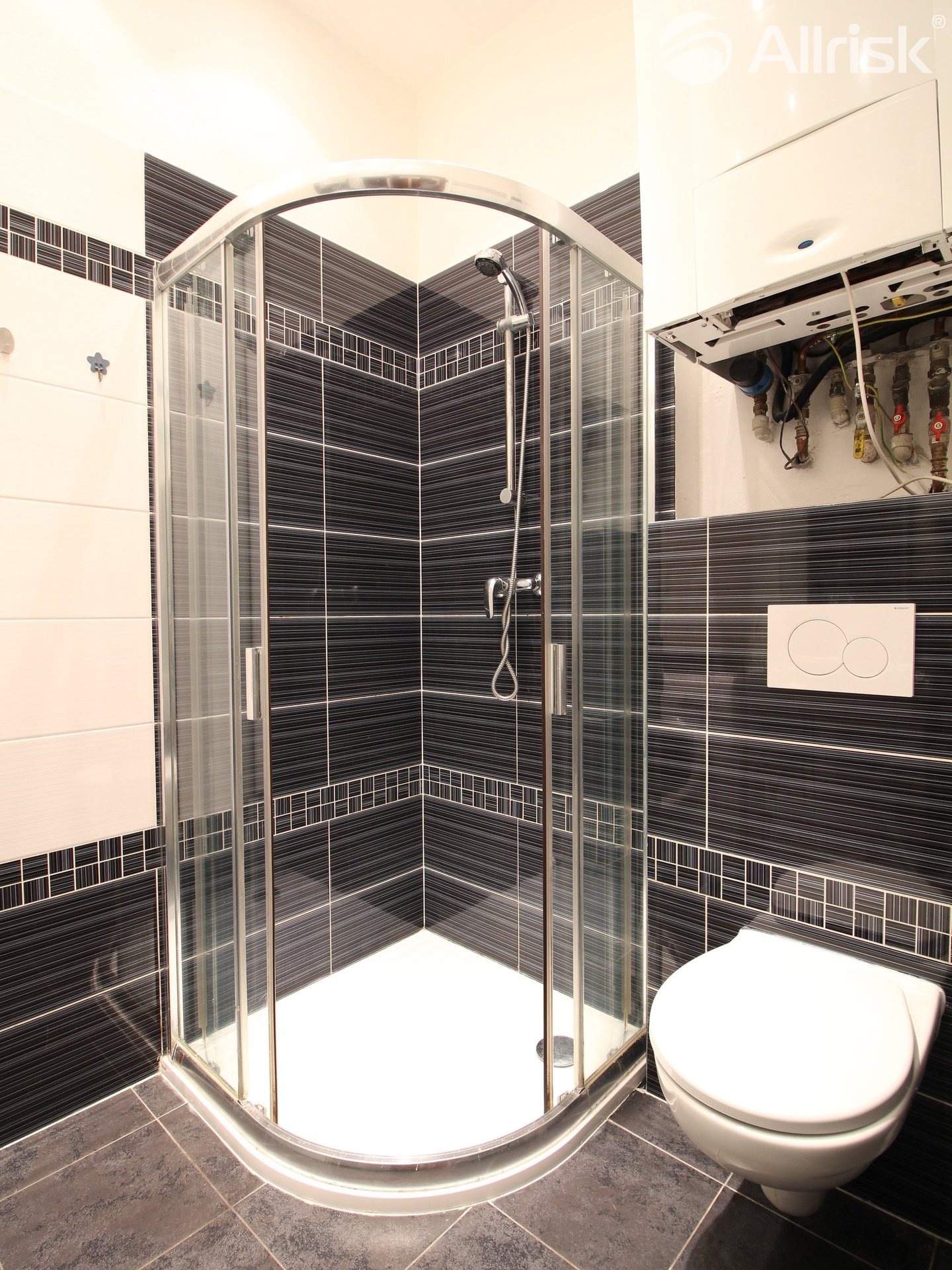 pronajem-bytu-2-kk-o-velikosti-39-m2-s-terasou-16-