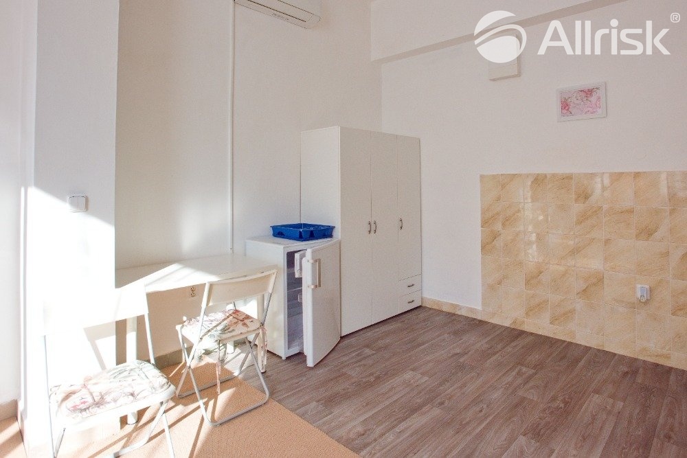 _DSC8194-Byt-1+kk-Brno-Sady