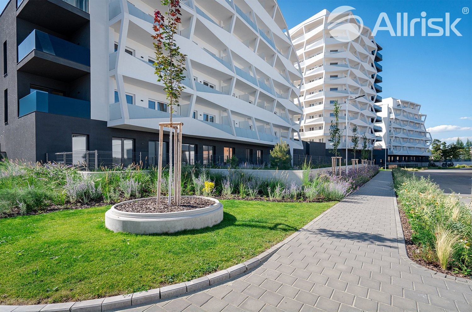 Meridiem exteriér 1