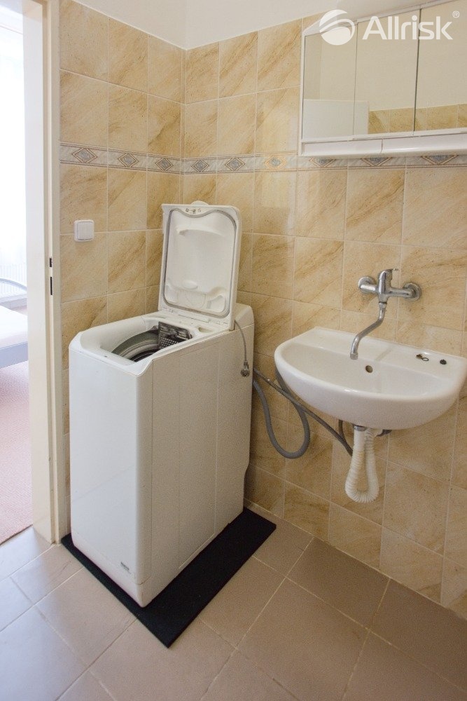 _DSC8193-Byt-1+kk-Brno-Sady