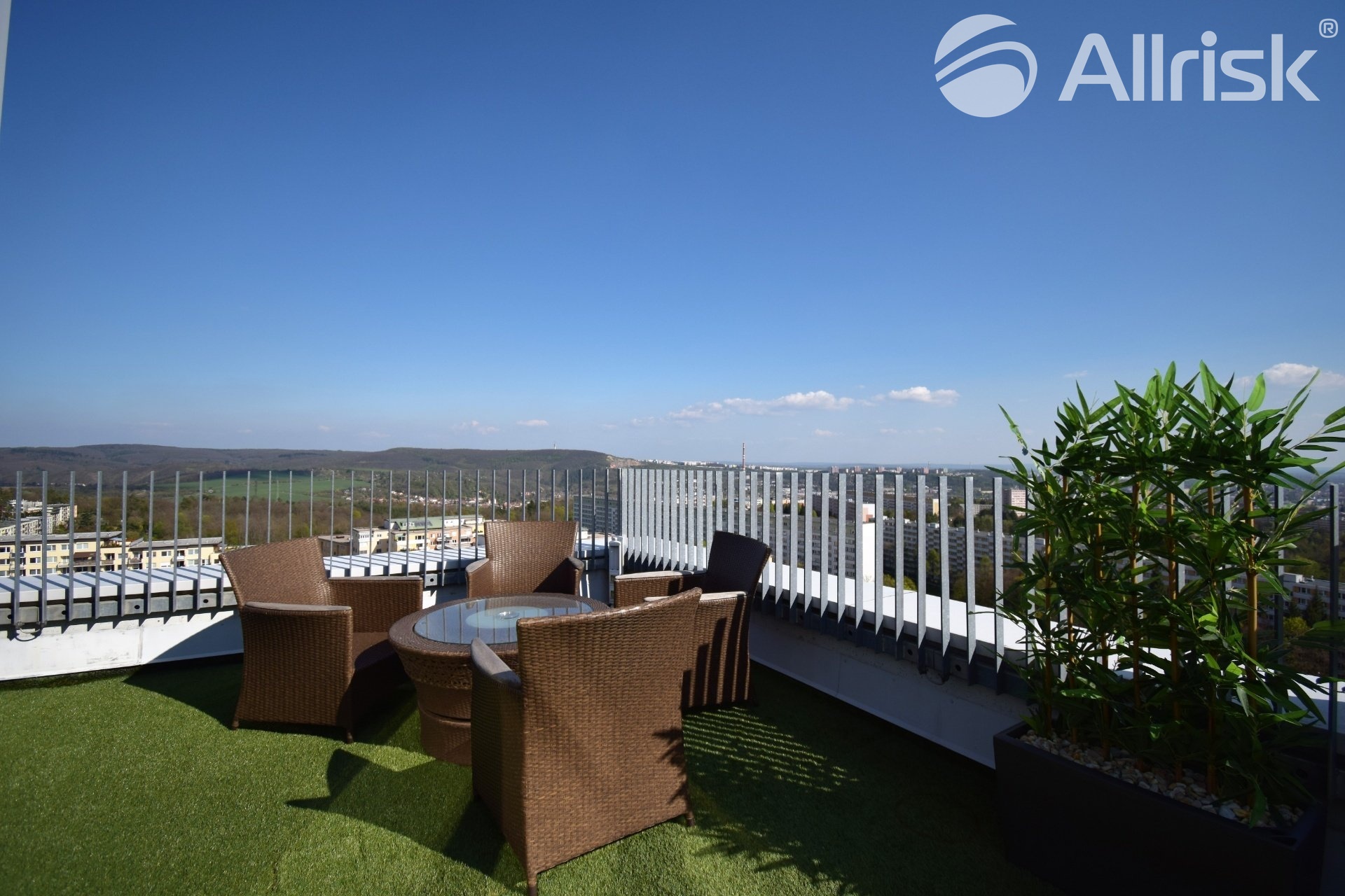 pronajem-atypicke-byty-300m2-brno-lesna-dsc-0022-e