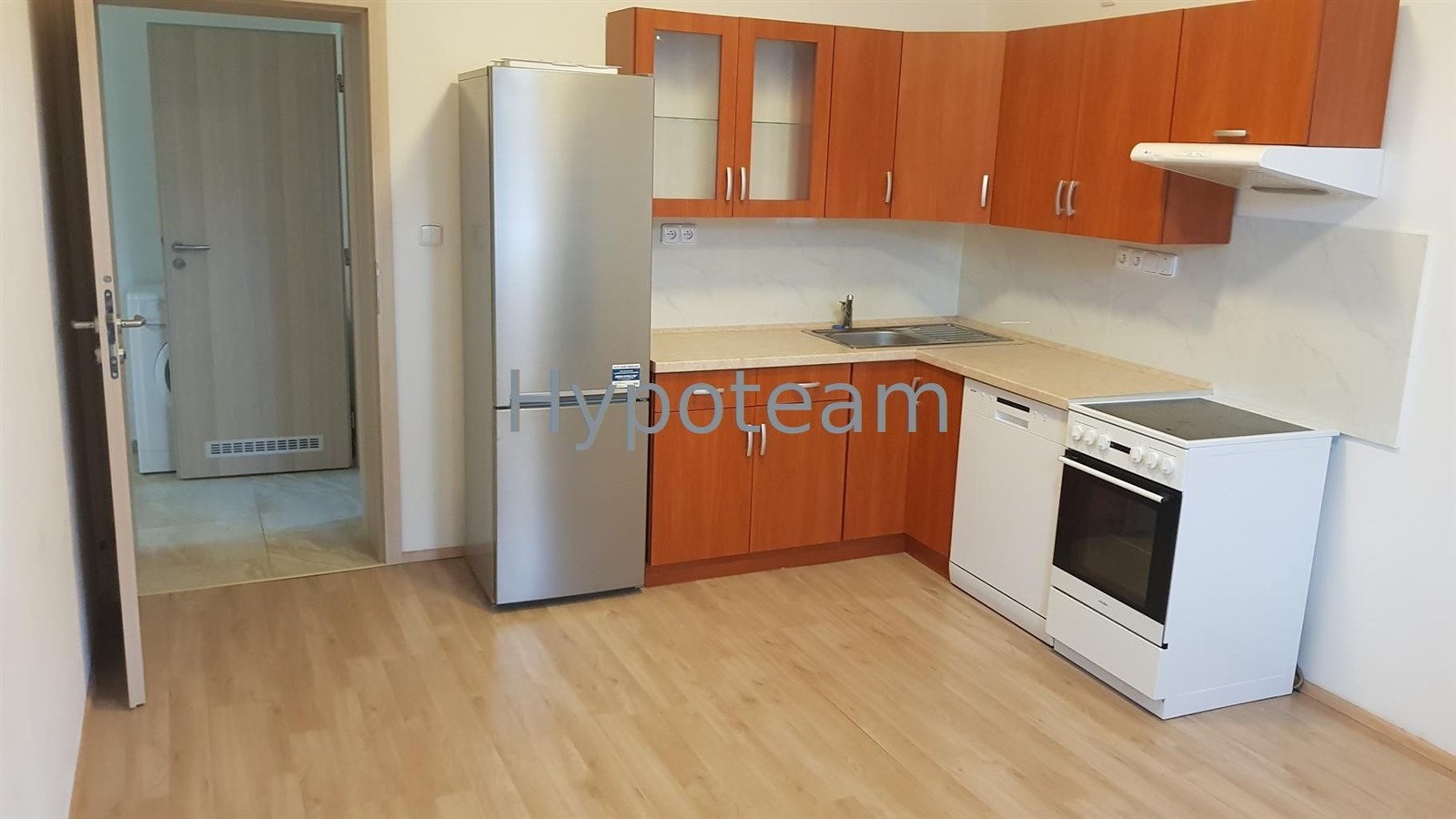 obývací prostor s kuchyňským koutem