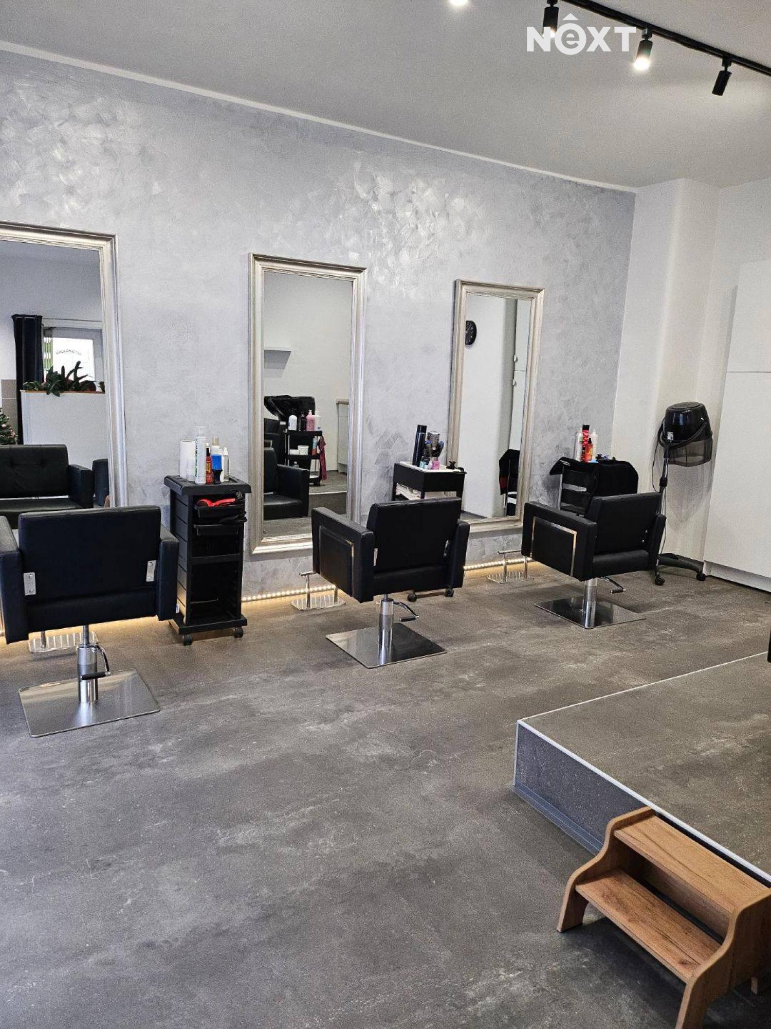 whatsapp-image-2026-03-06-at-21.11.25-2-.177282819