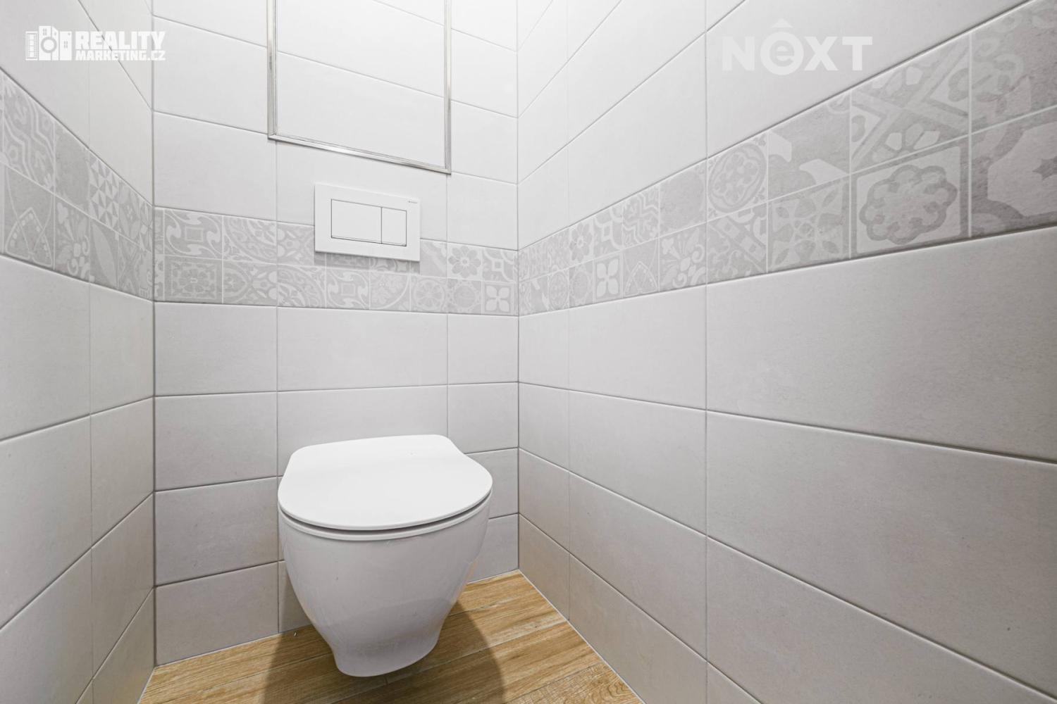 14-wc.1751379744.jpg