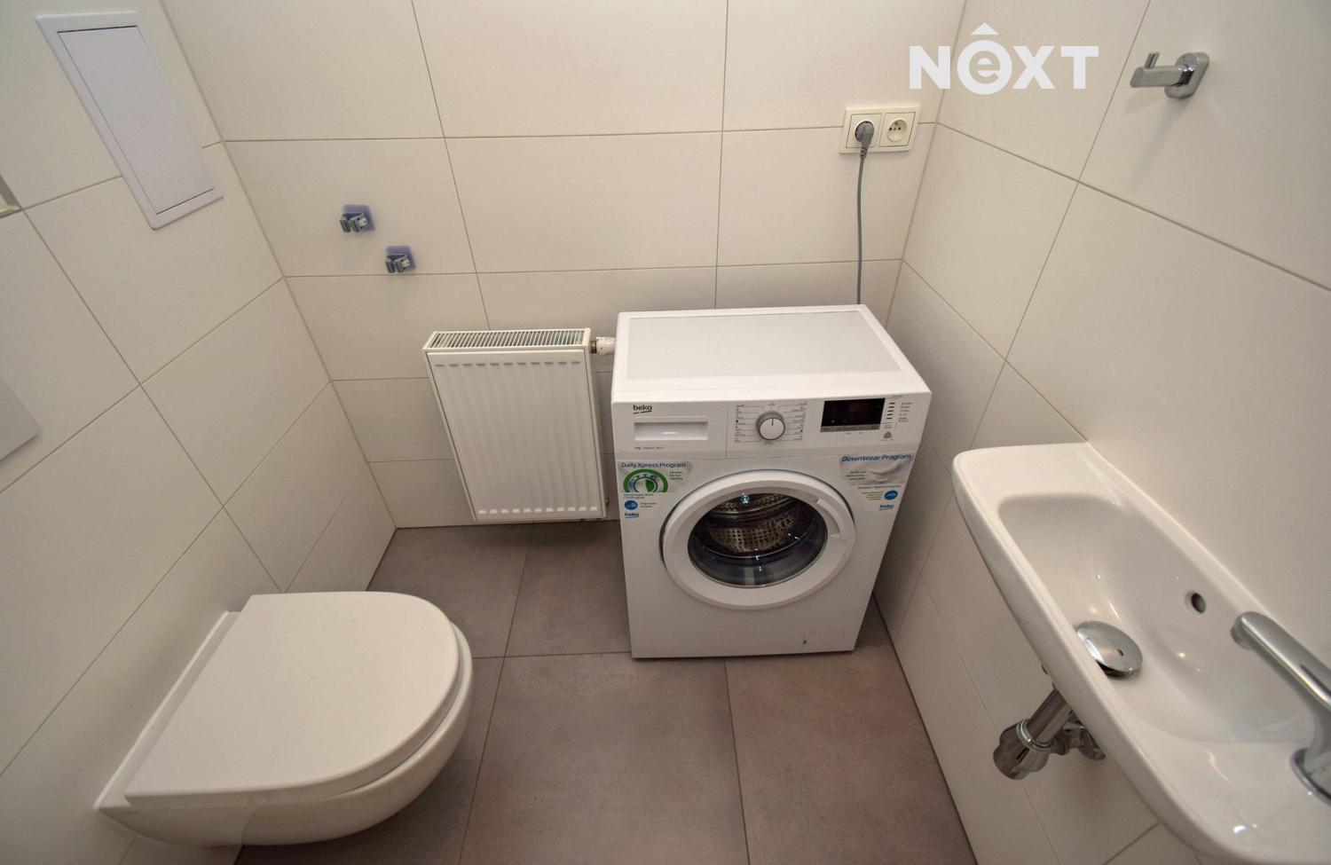 dsc-0102.1785509713.jpg